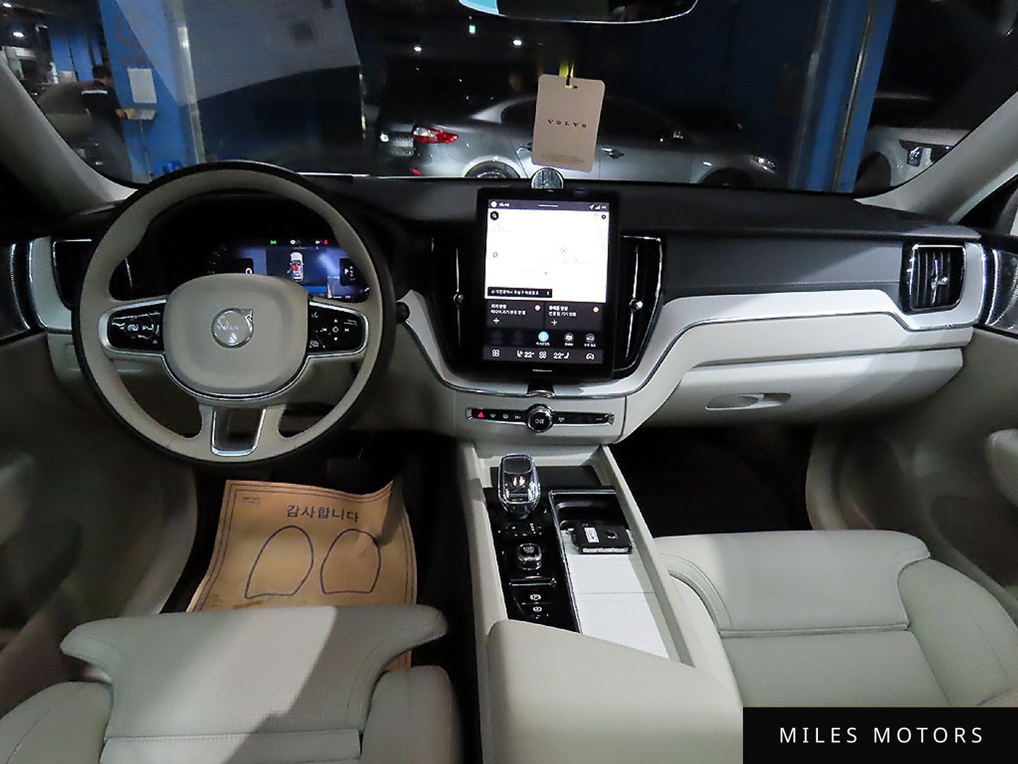 Volvo XC60 2026 — миниатюра 7