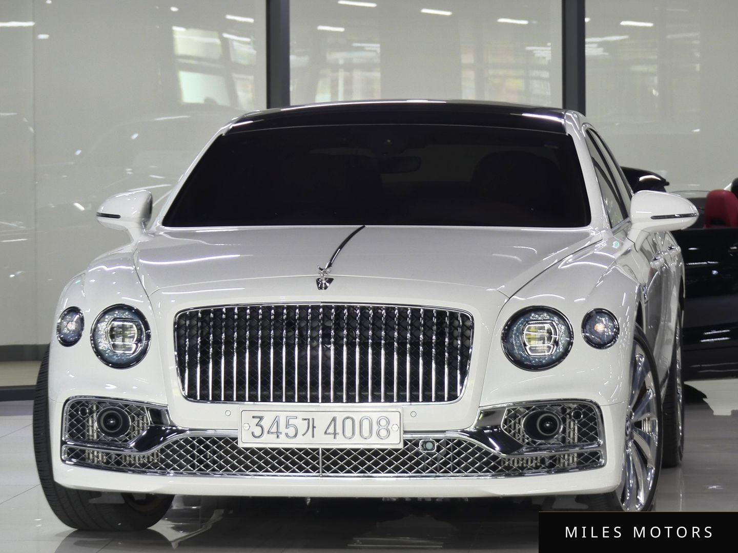 Bentley Flying Spur 2021 — фото 1 из 12
