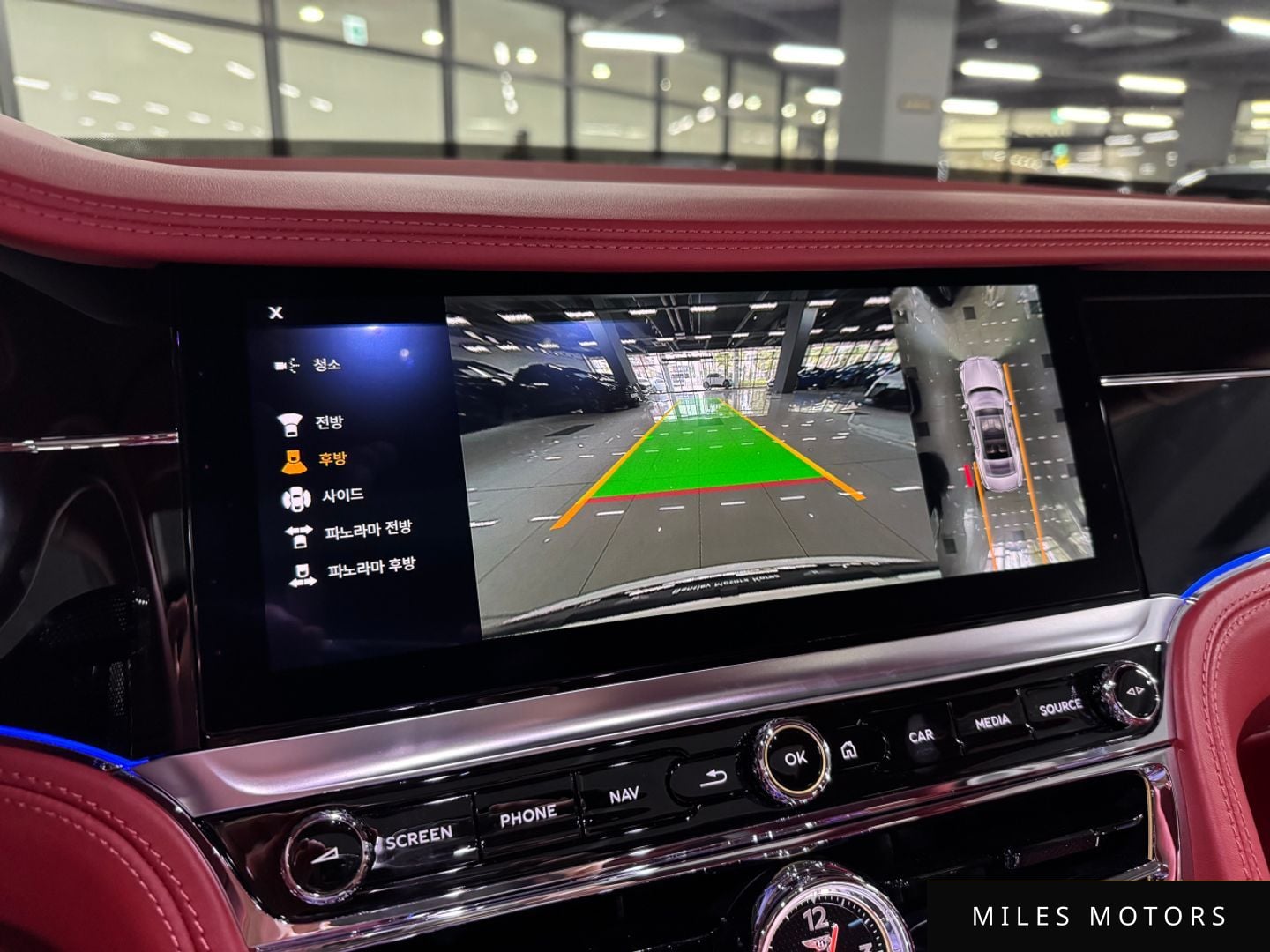 Bentley Flying Spur 2021 — миниатюра 8
