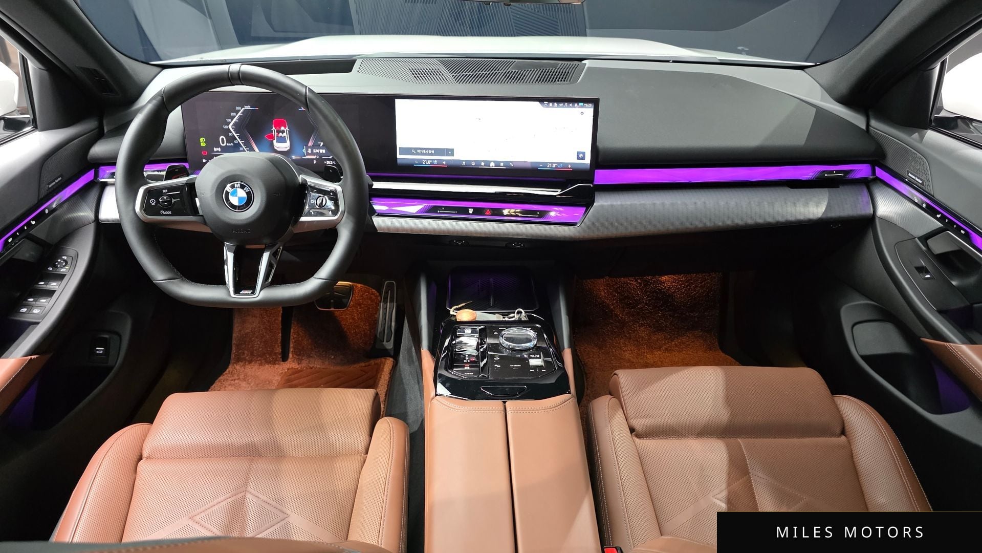 BMW 5 Series (G60) 2024 — миниатюра 10