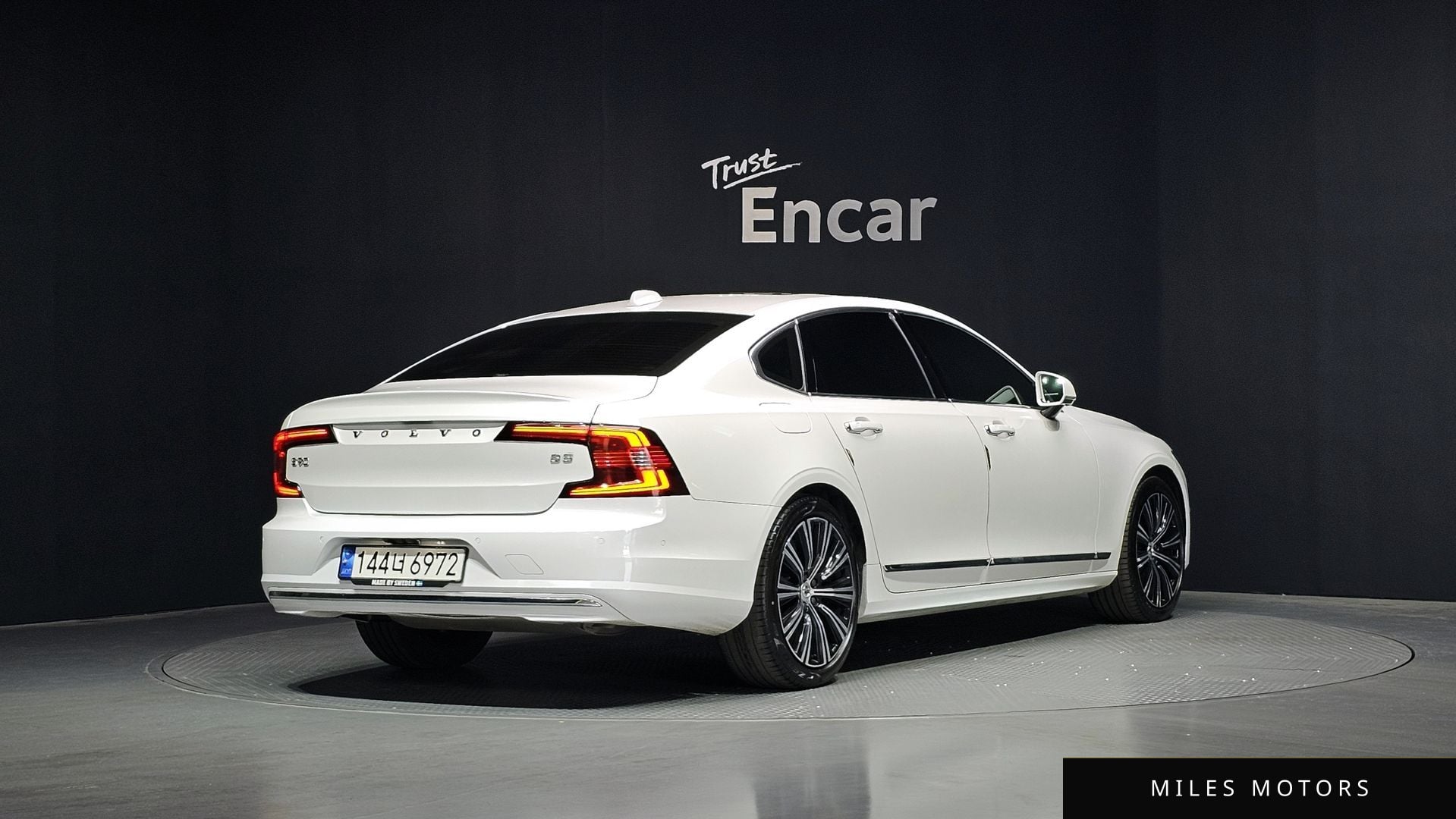 Volvo S90 2021 — миниатюра 2