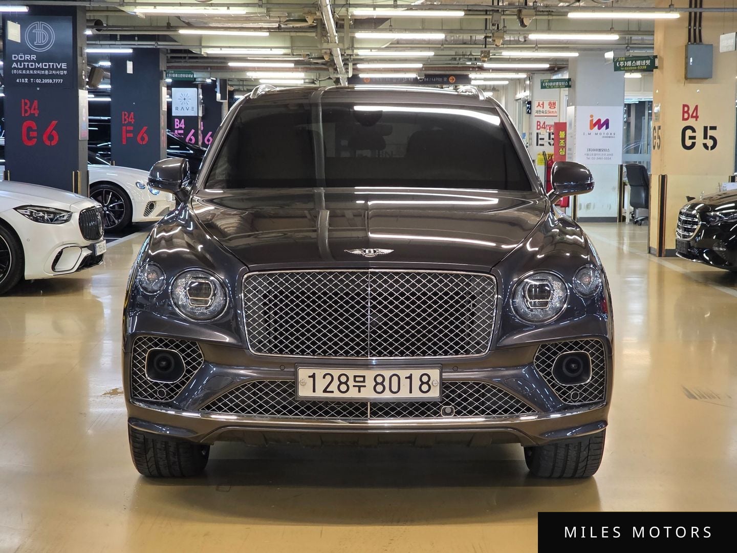 Bentley Bentayga 2021 — миниатюра 3