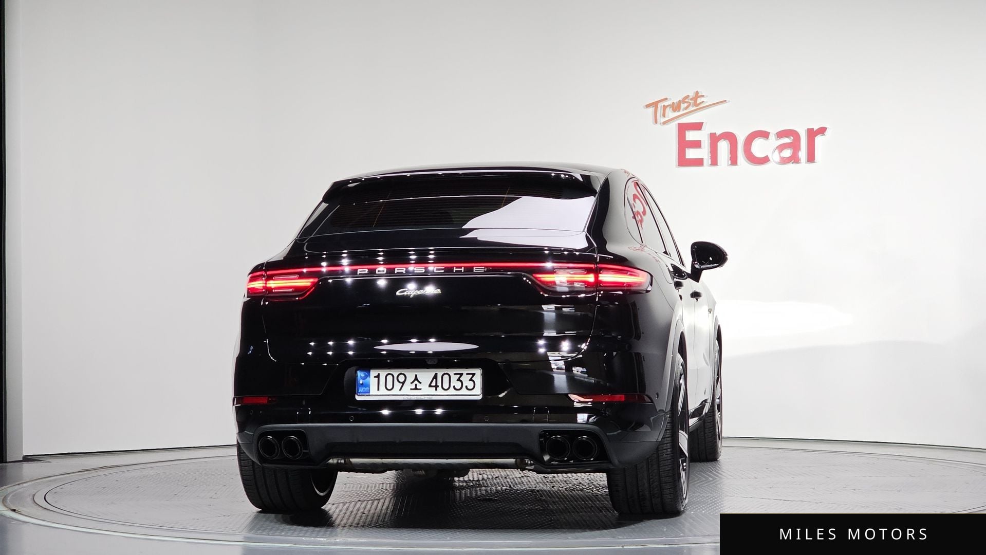 Porsche Cayenne 2023 — миниатюра 4