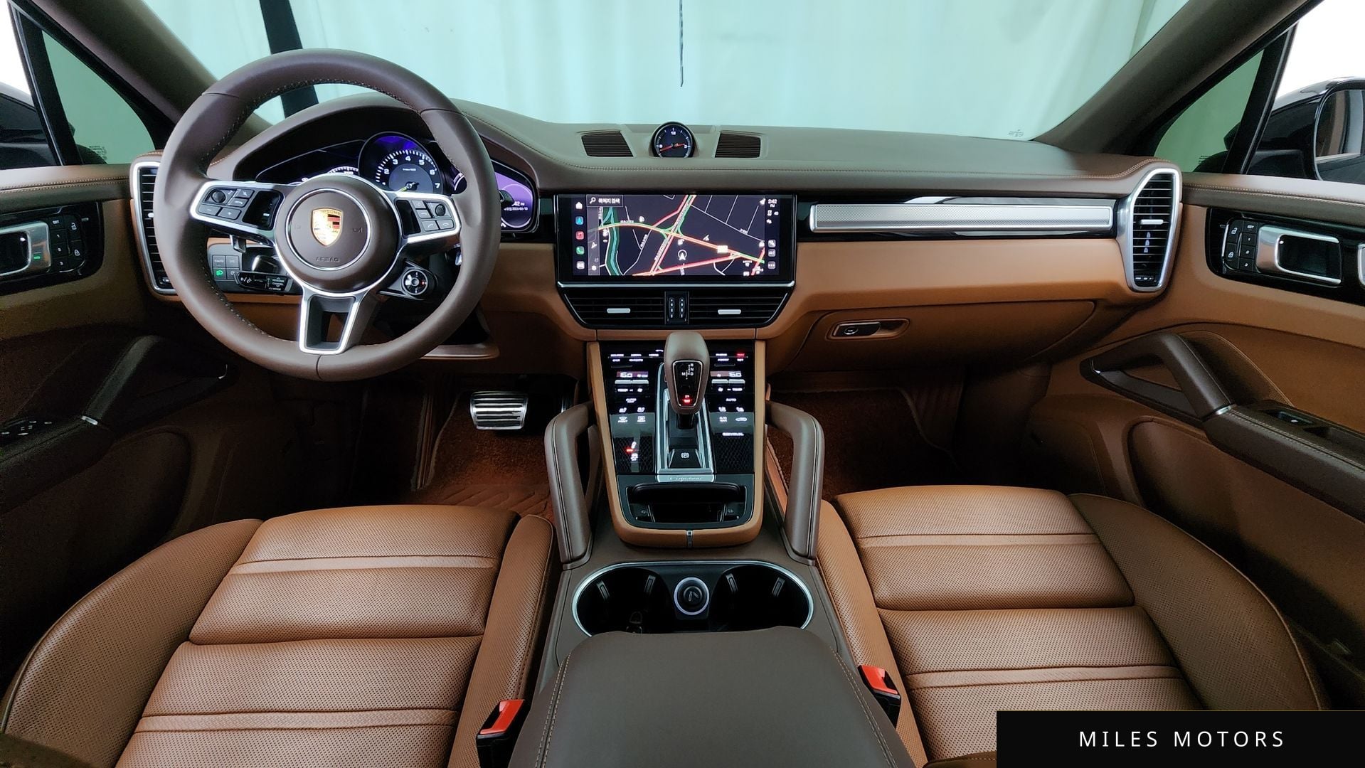 Porsche Cayenne 2023 — миниатюра 7