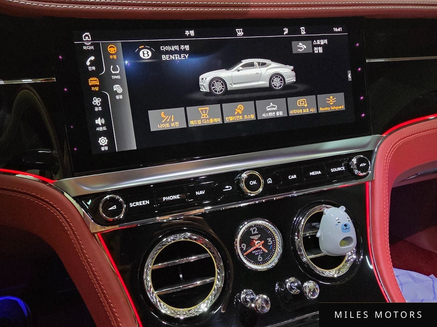 Bentley Continental GT 2021 — миниатюра 12