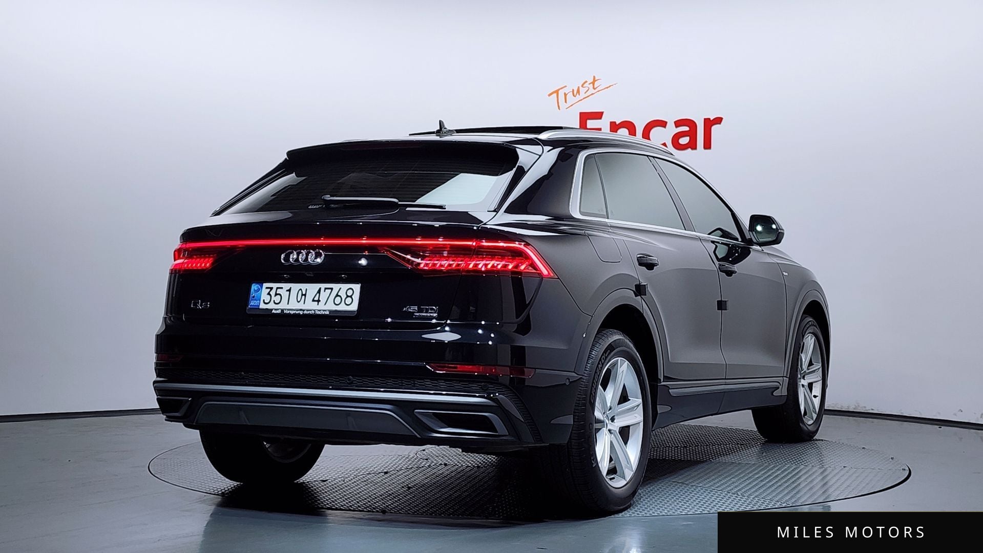 Audi Q8 (4M) 2021 — миниатюра 2