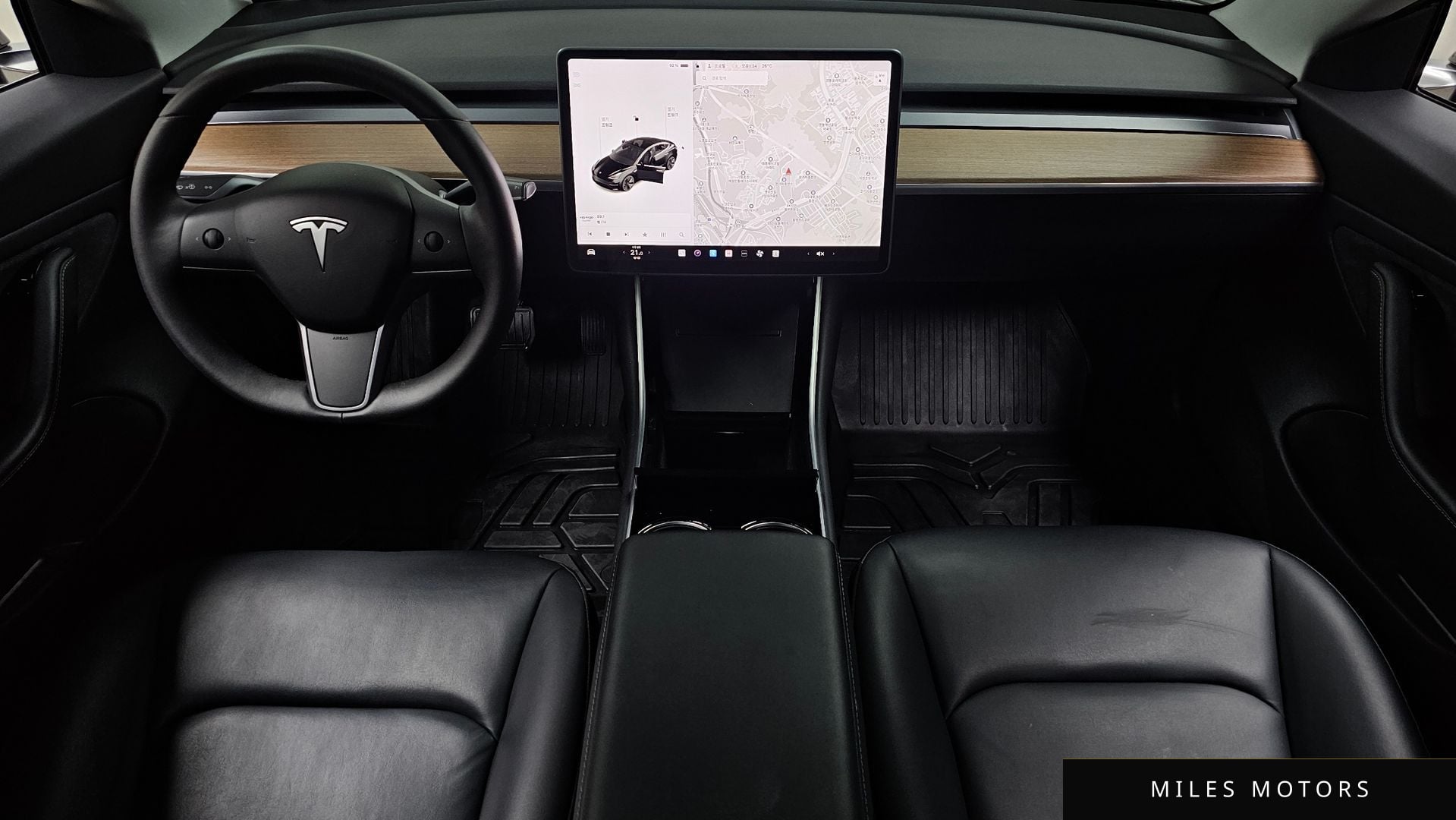 Tesla Model 3 2020 — миниатюра 10