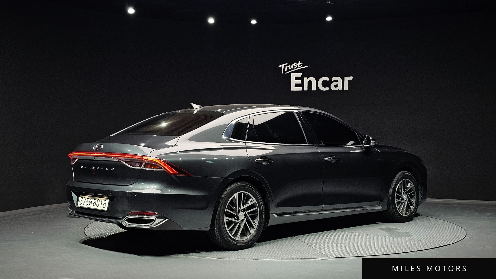 Hyundai Grandeur 2022 — миниатюра 2