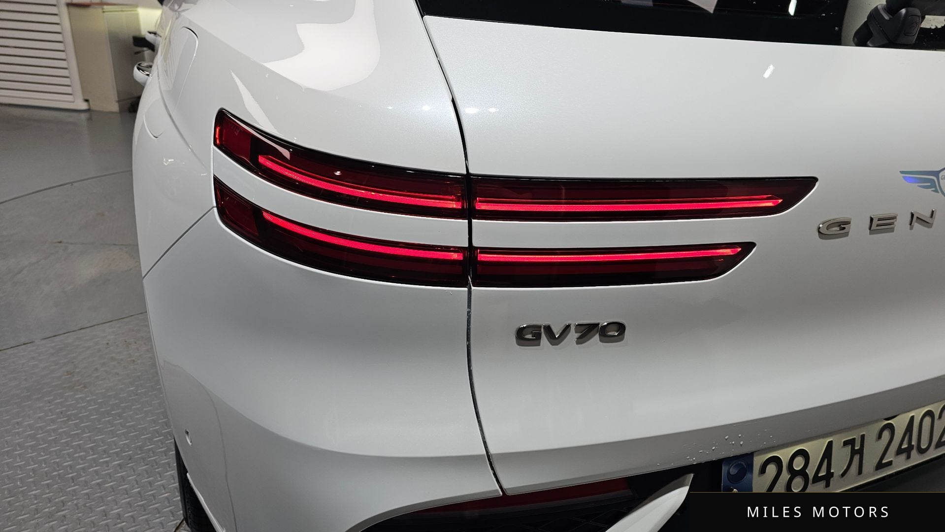 Genesis GV70 2022 — миниатюра 9