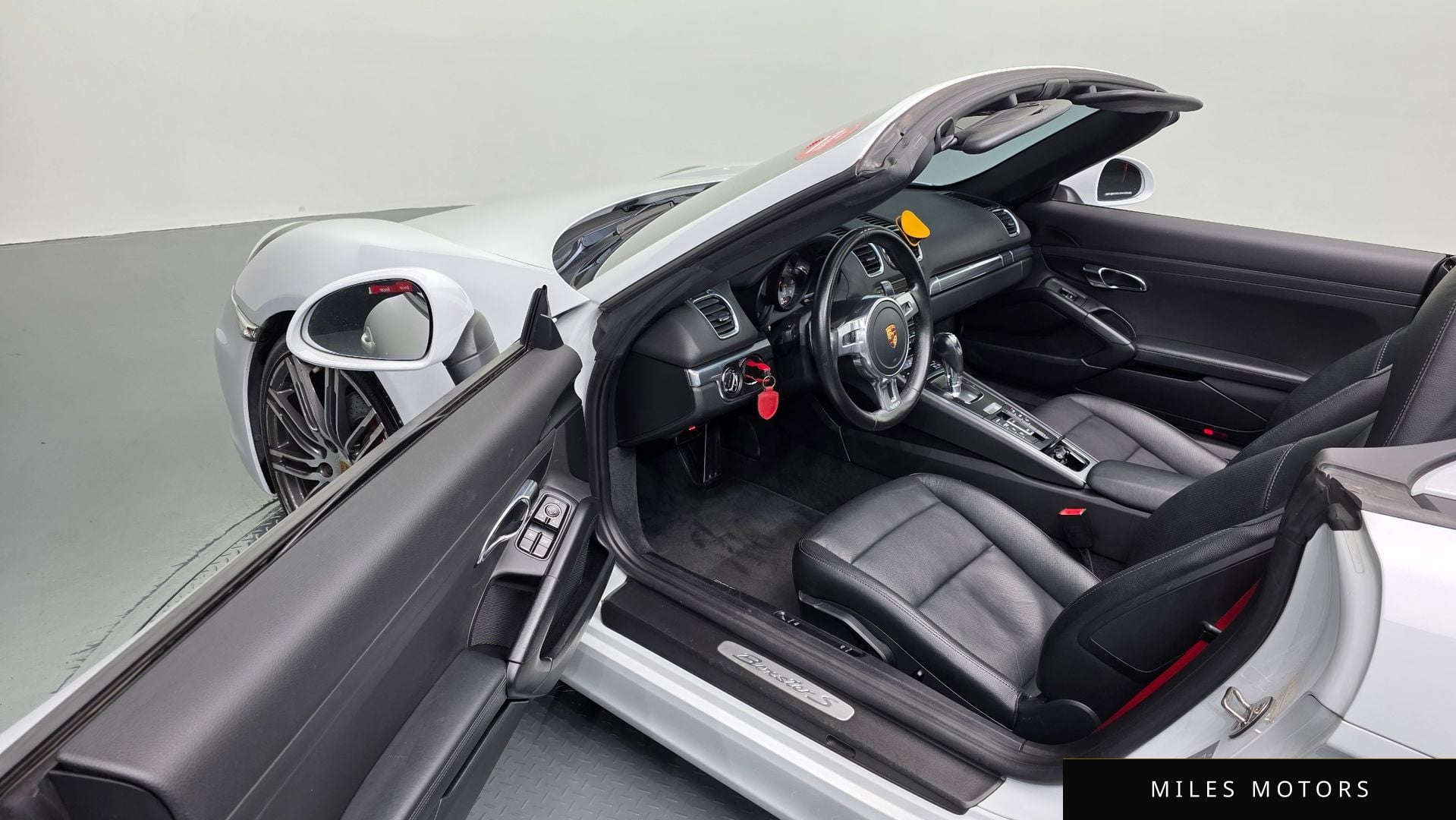 Porsche Boxster 2015 — миниатюра 10
