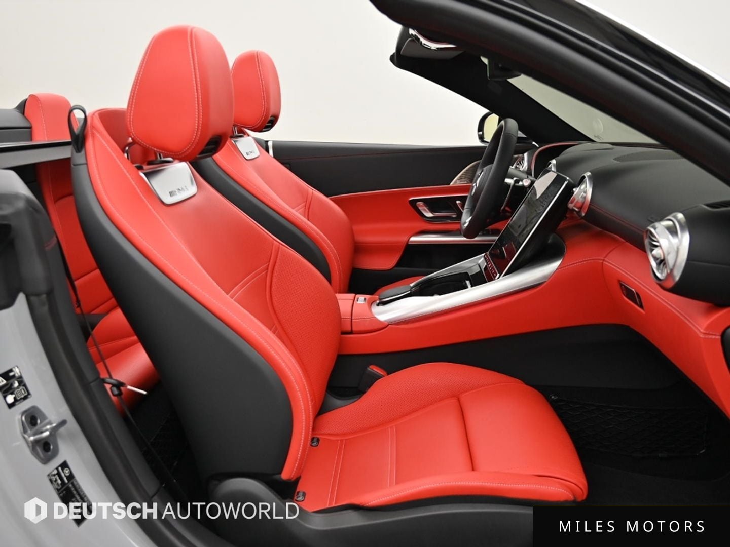 Mercedes-Benz SL-Class R232 2025 — миниатюра 10