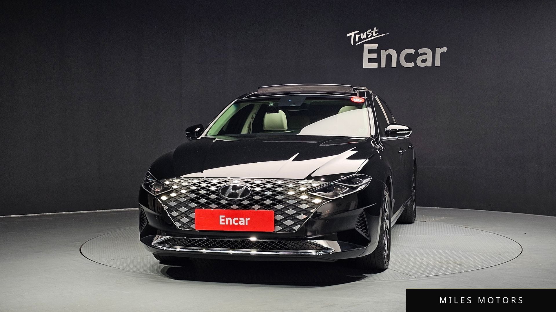 Hyundai Grandeur 2023 — миниатюра 3