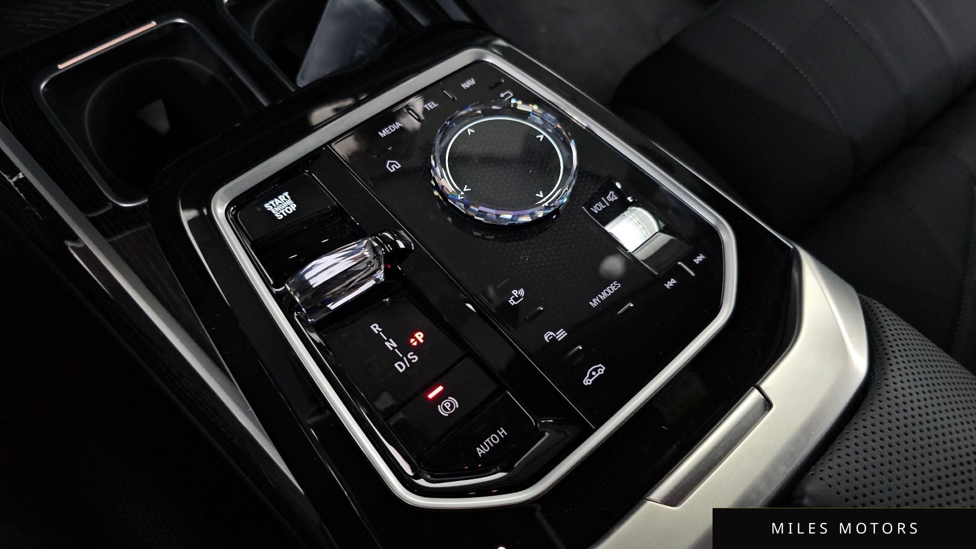 BMW 7 Series (G70) 2025 — миниатюра 12