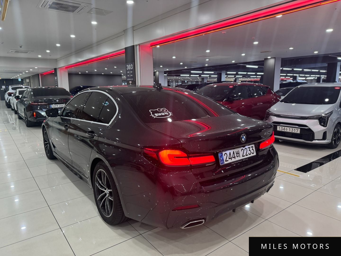 BMW 5 Series (G30) 2023 — миниатюра 2