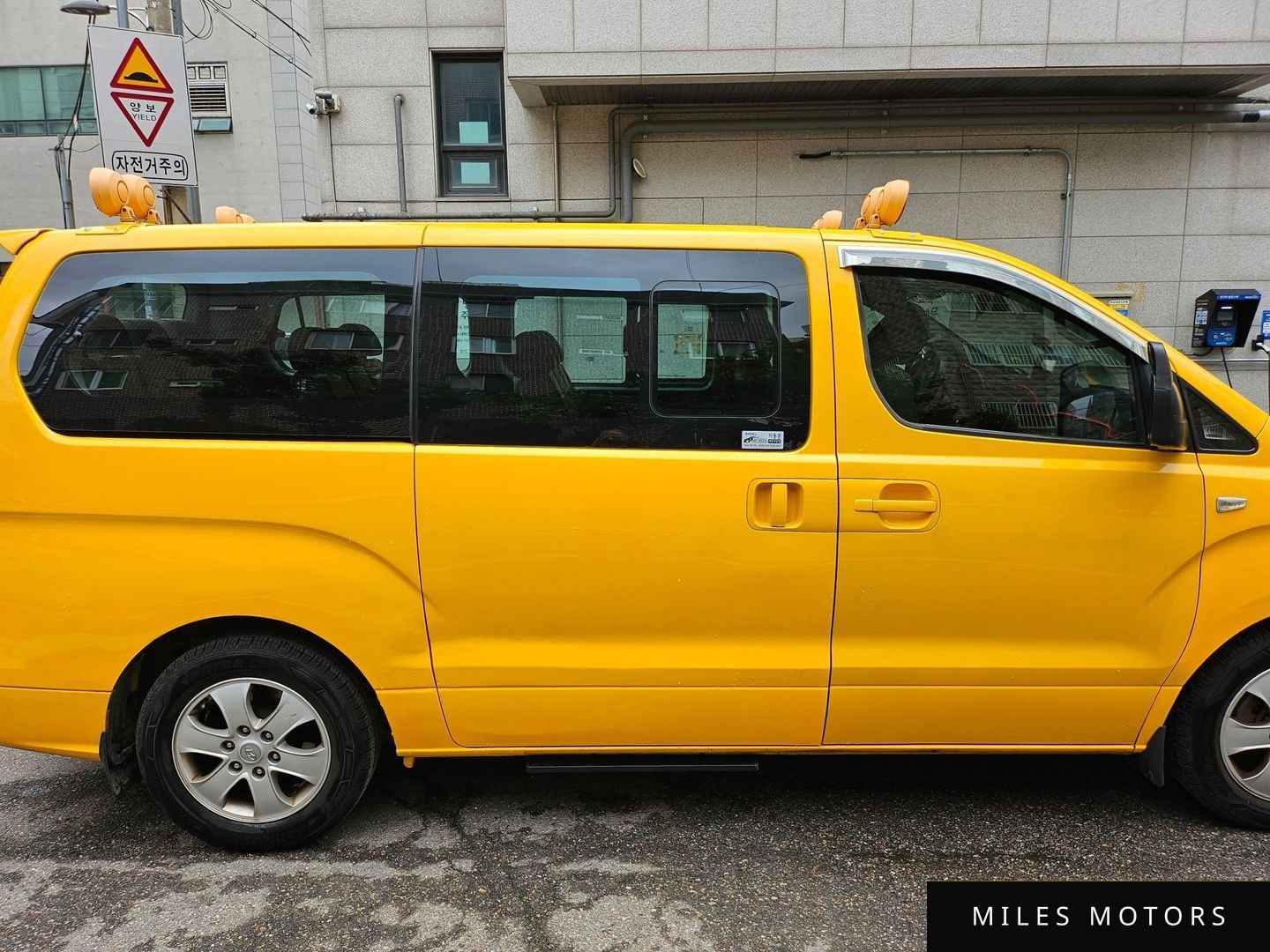 Hyundai Starex 2019 — миниатюра 2