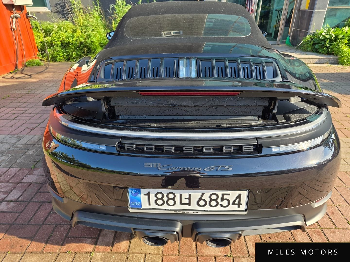 Porsche 911 (992) 2025 — миниатюра 4