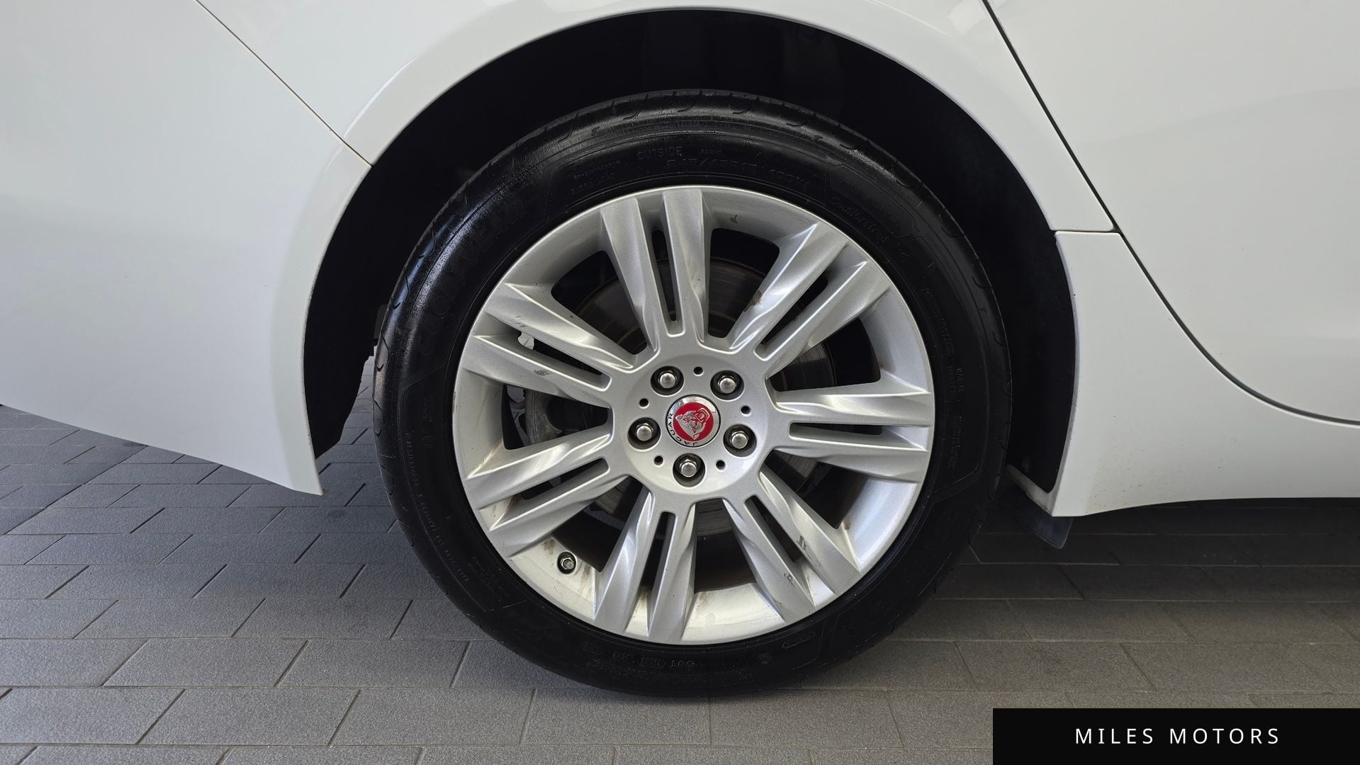 Jaguar XF (X260) 2019 — миниатюра 5