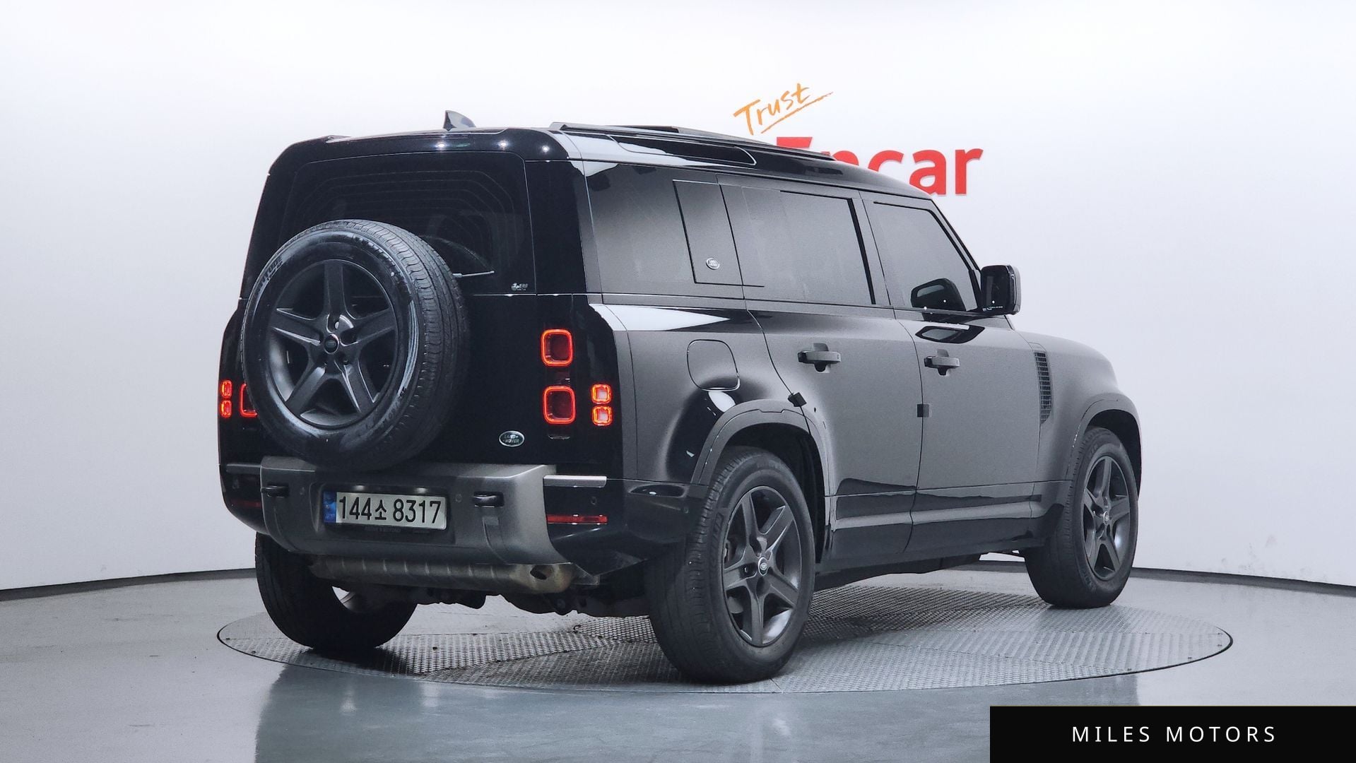 Land Rover Defender 2022 — миниатюра 2