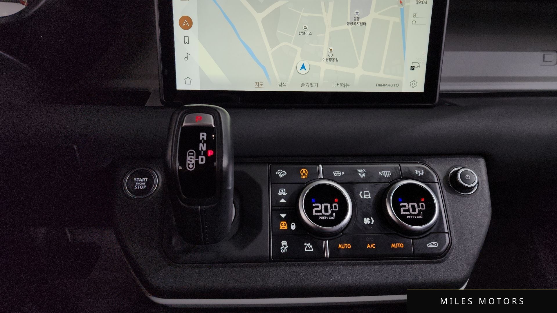 Land Rover Defender 2022 — миниатюра 12