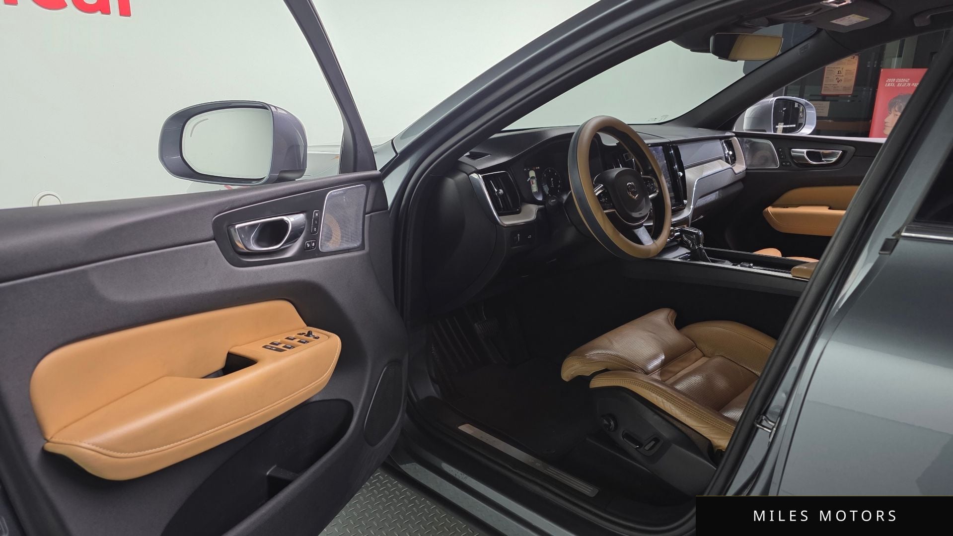 Volvo XC60 2018 — миниатюра 10