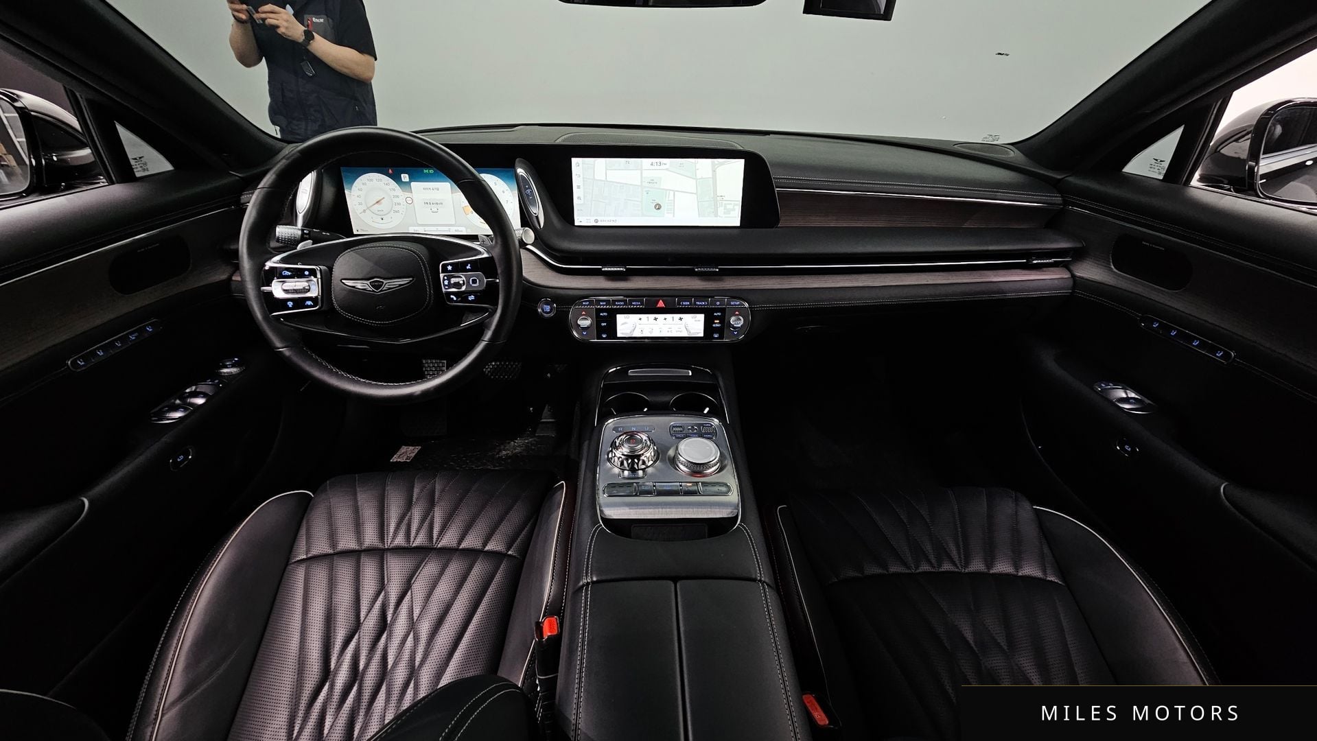 Genesis G90 (RS4) 2022 — миниатюра 10
