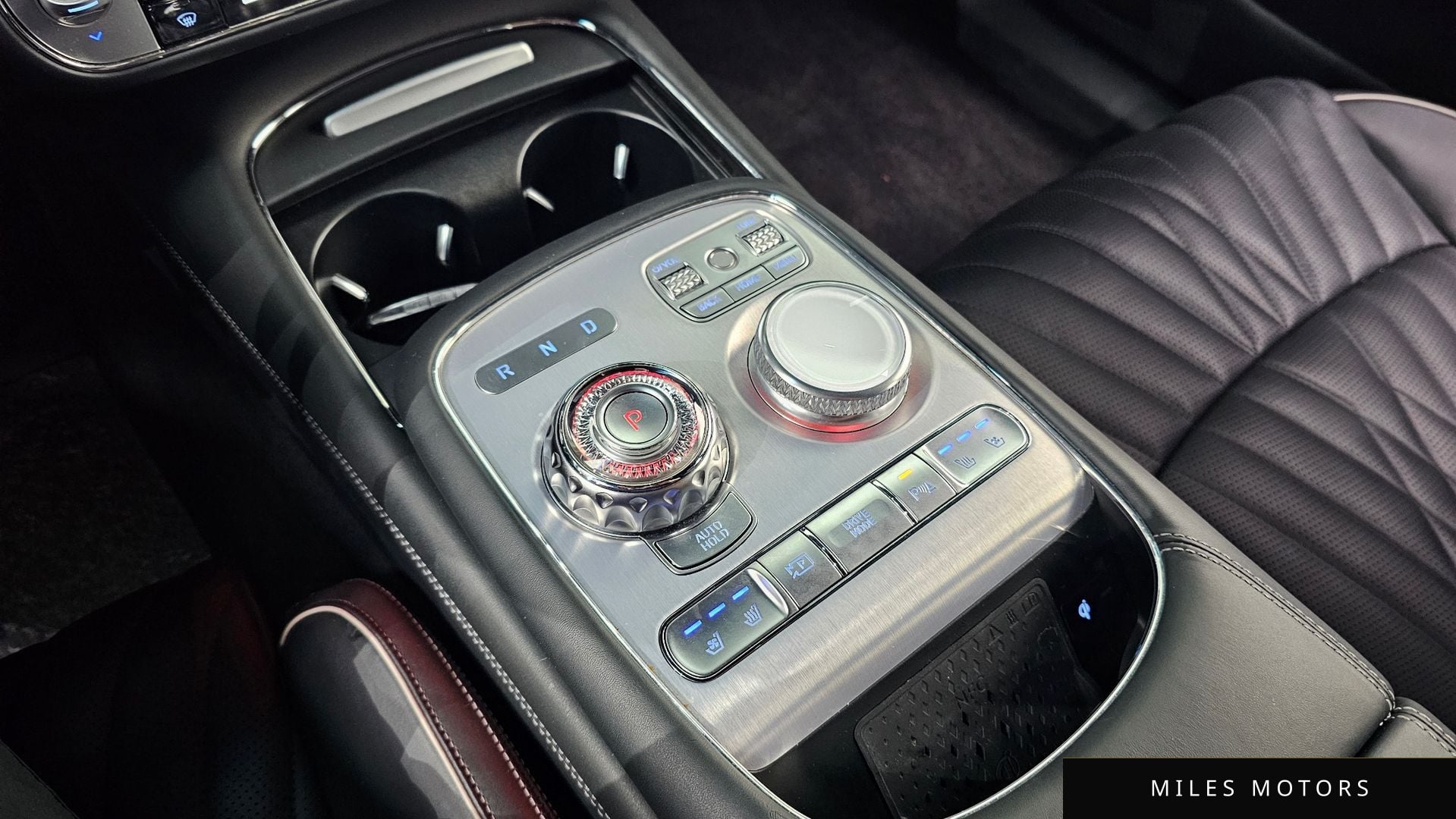 Genesis G90 (RS4) 2022 — миниатюра 12