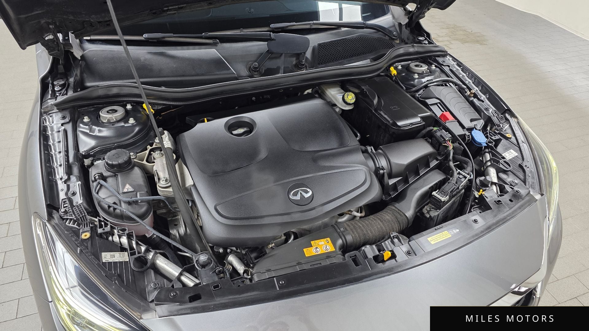 Infiniti Q30 2017 — миниатюра 6