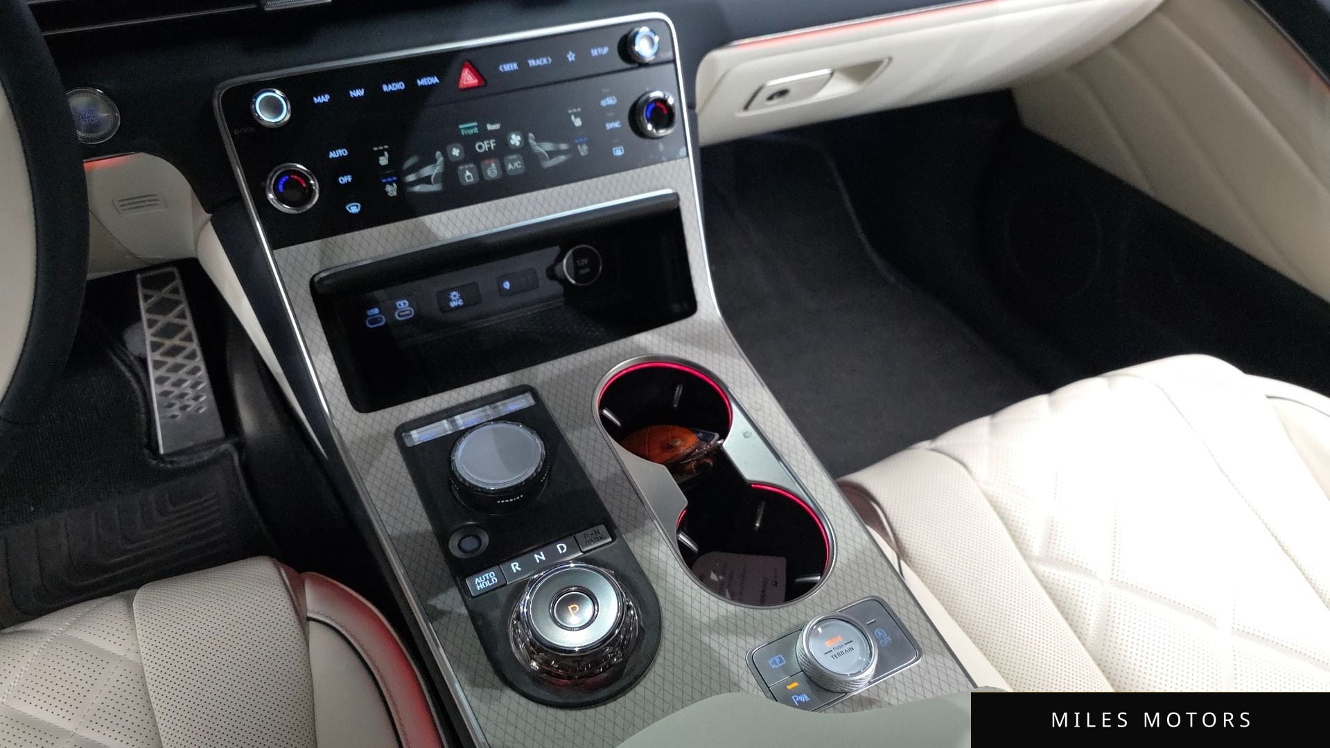Genesis GV80 2024 — миниатюра 12