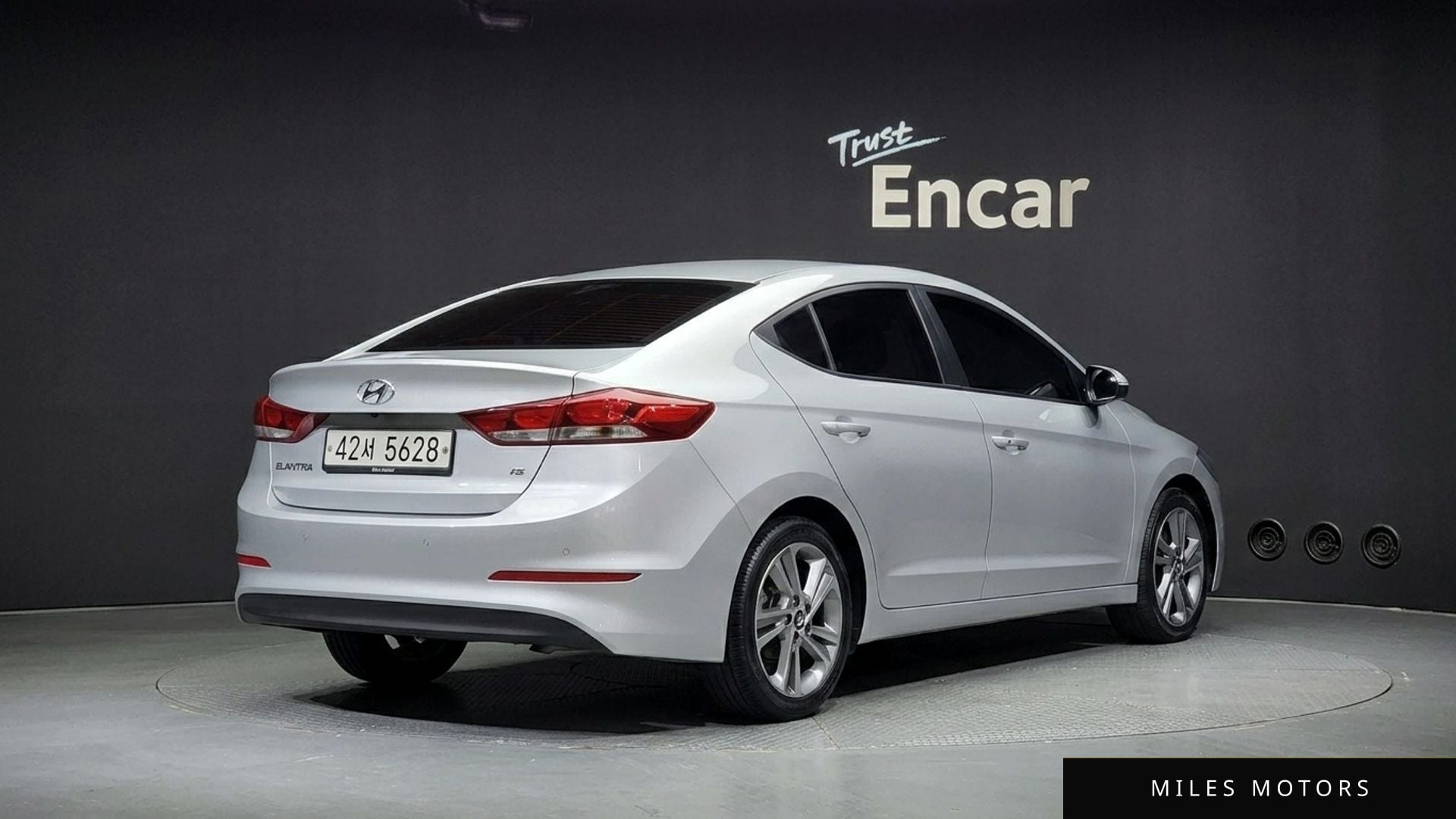 Hyundai AVANTE 2018 — миниатюра 2