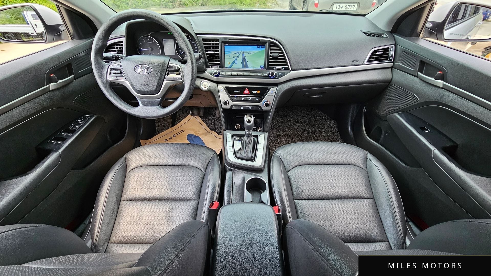 Hyundai AVANTE 2018 — миниатюра 10