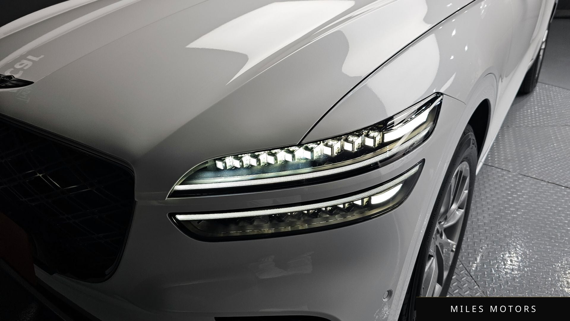 Genesis GV70 2025 — миниатюра 8