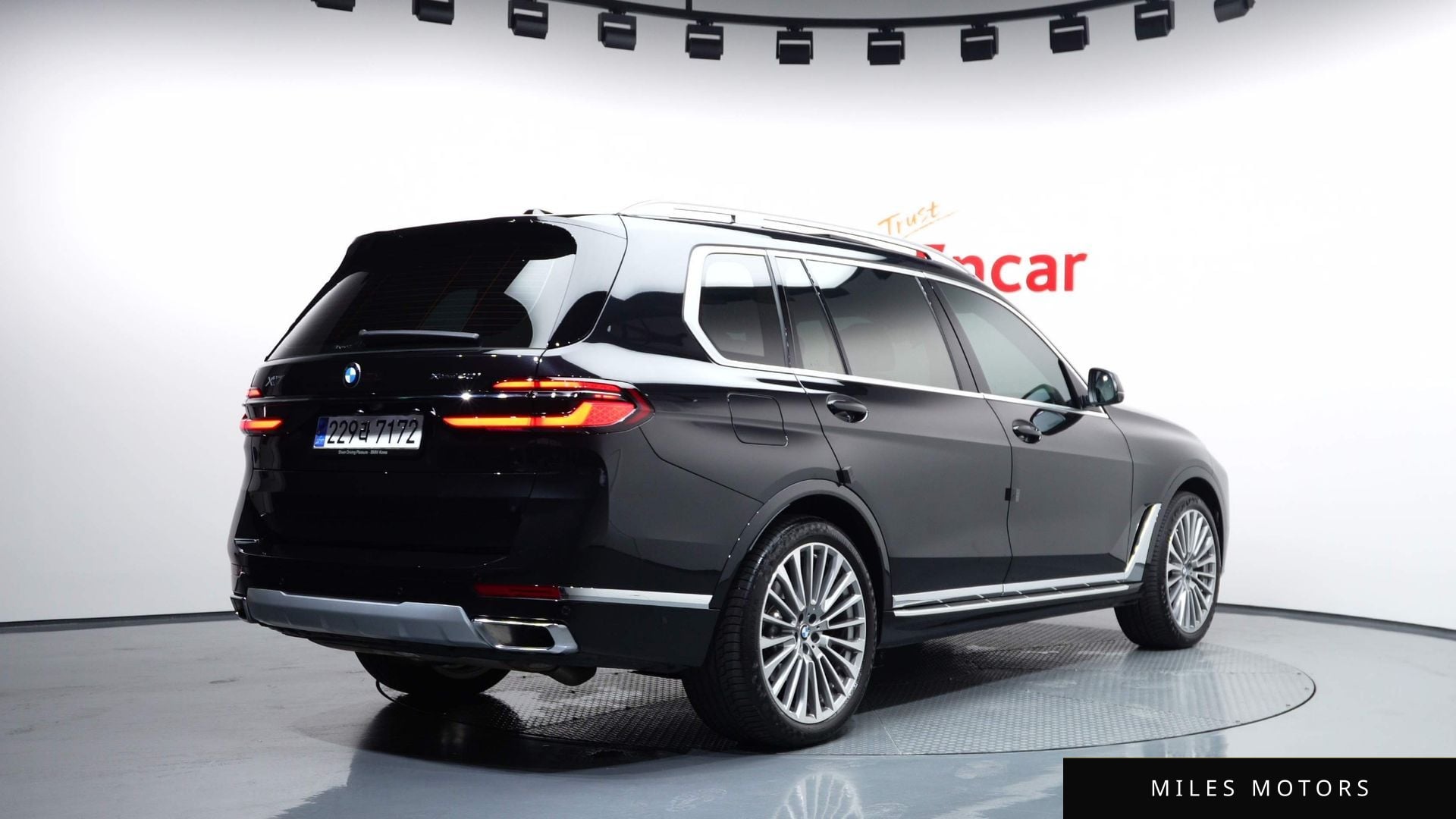 BMW X7 (G07) 2024 — миниатюра 2