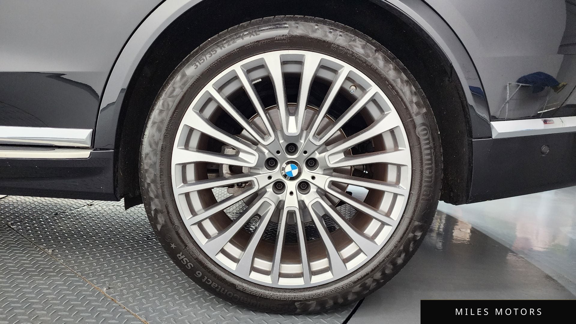 BMW X7 (G07) 2024 — миниатюра 7