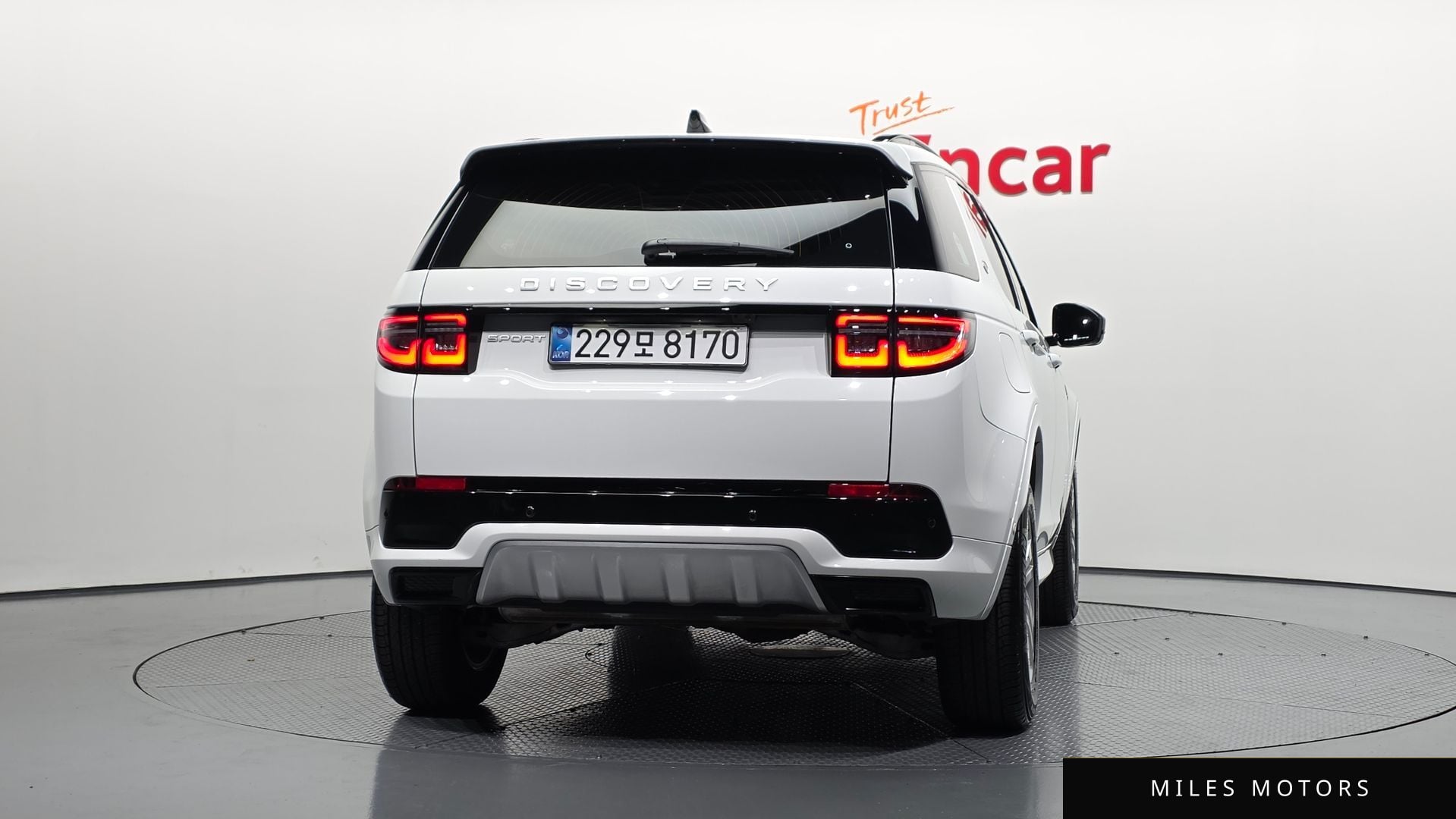 Land Rover Discovery Sport 2025 — миниатюра 4