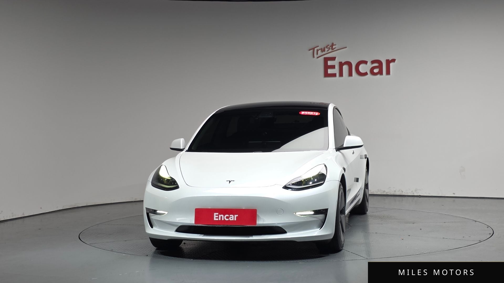 Tesla Model 3 2021 — миниатюра 2