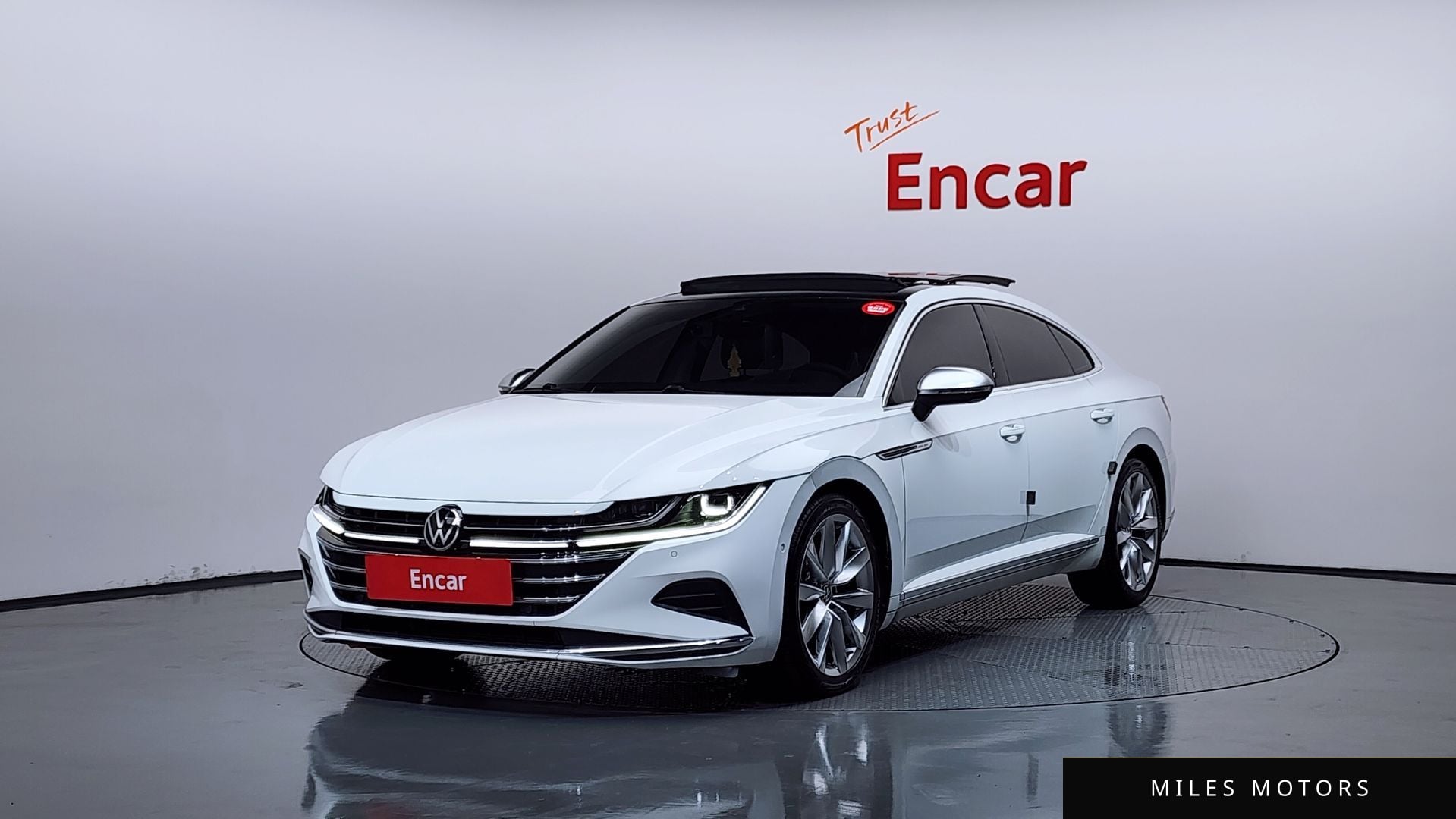 Volkswagen Arteon 2022 — фото 1 из 12