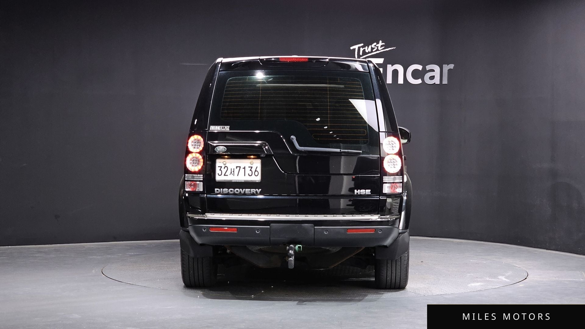 Land Rover Discovery 2014 — миниатюра 4