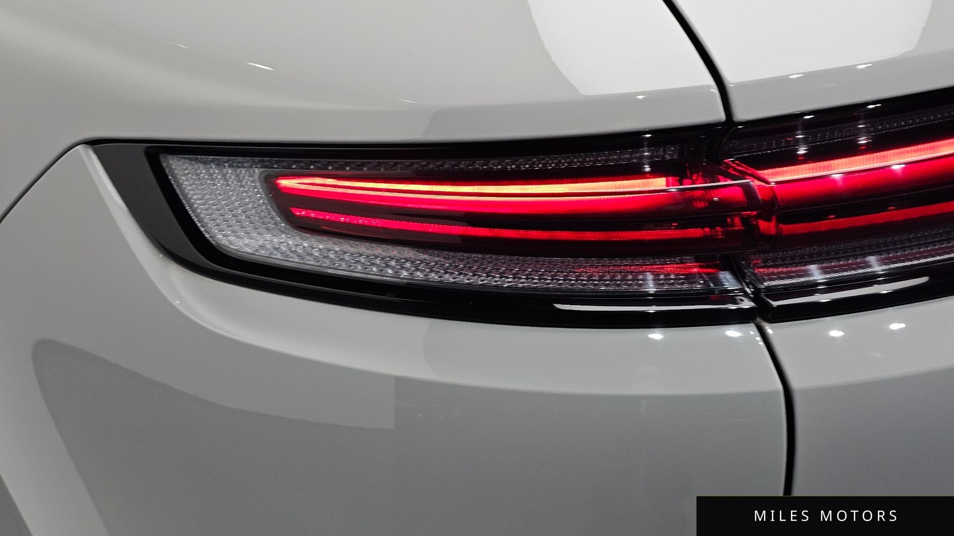 Porsche Cayenne 2024 — миниатюра 9