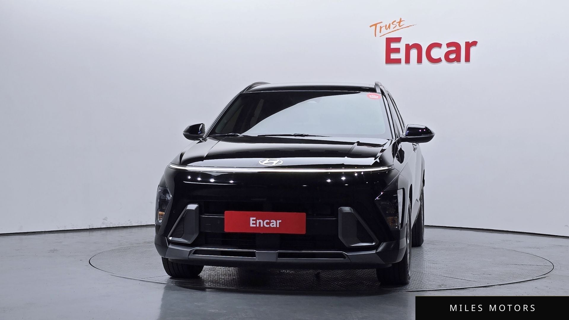 Hyundai Kona 2023 — миниатюра 3