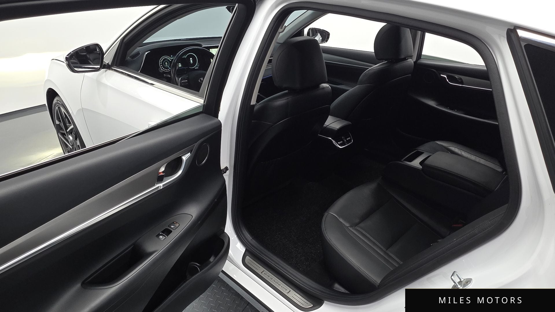 Hyundai Grandeur 2020 — миниатюра 11