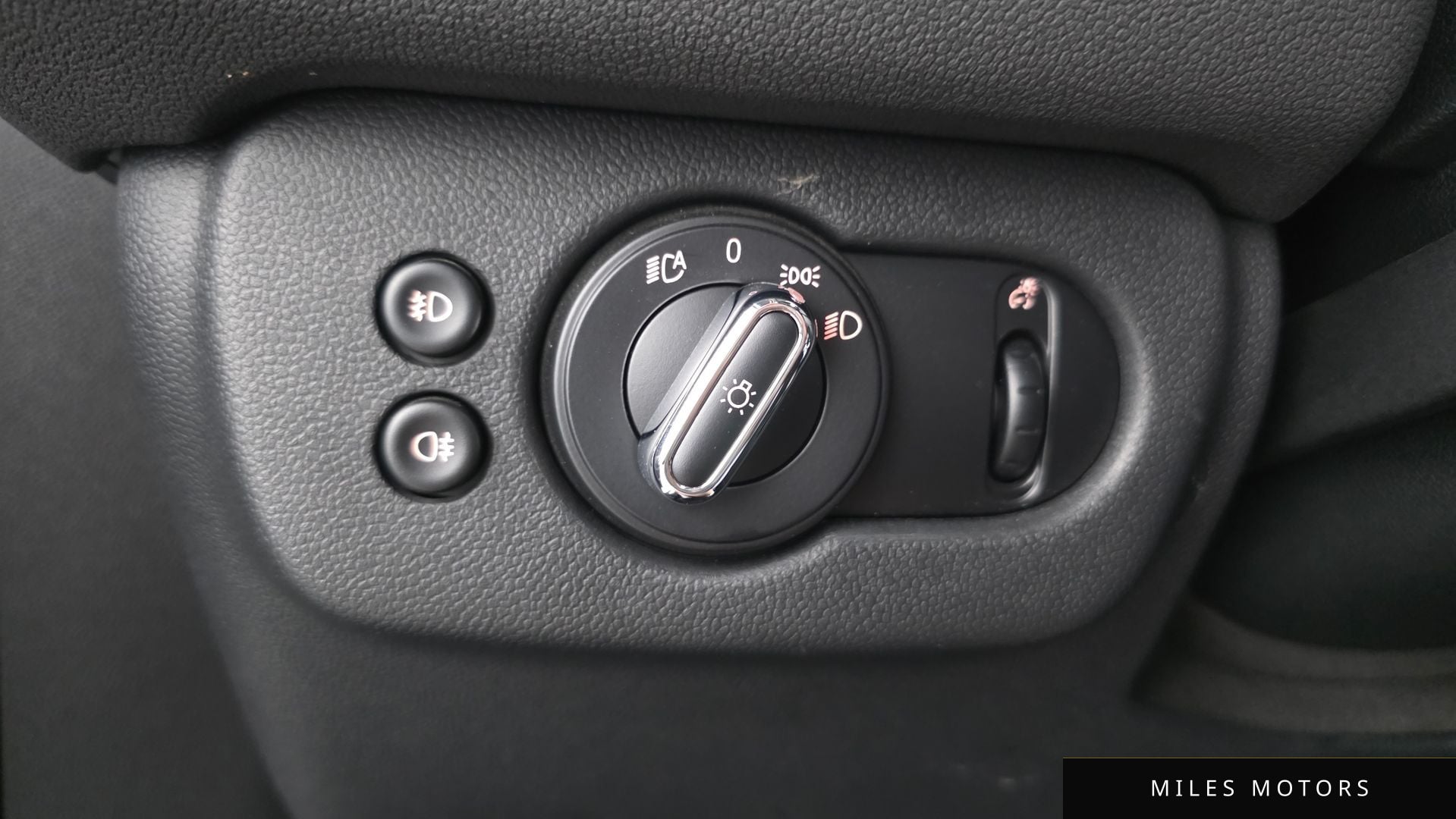 MINI Clubman 2021 — миниатюра 12
