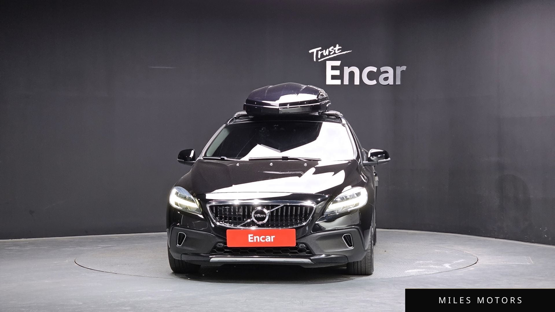 Volvo V40 2019 — миниатюра 3