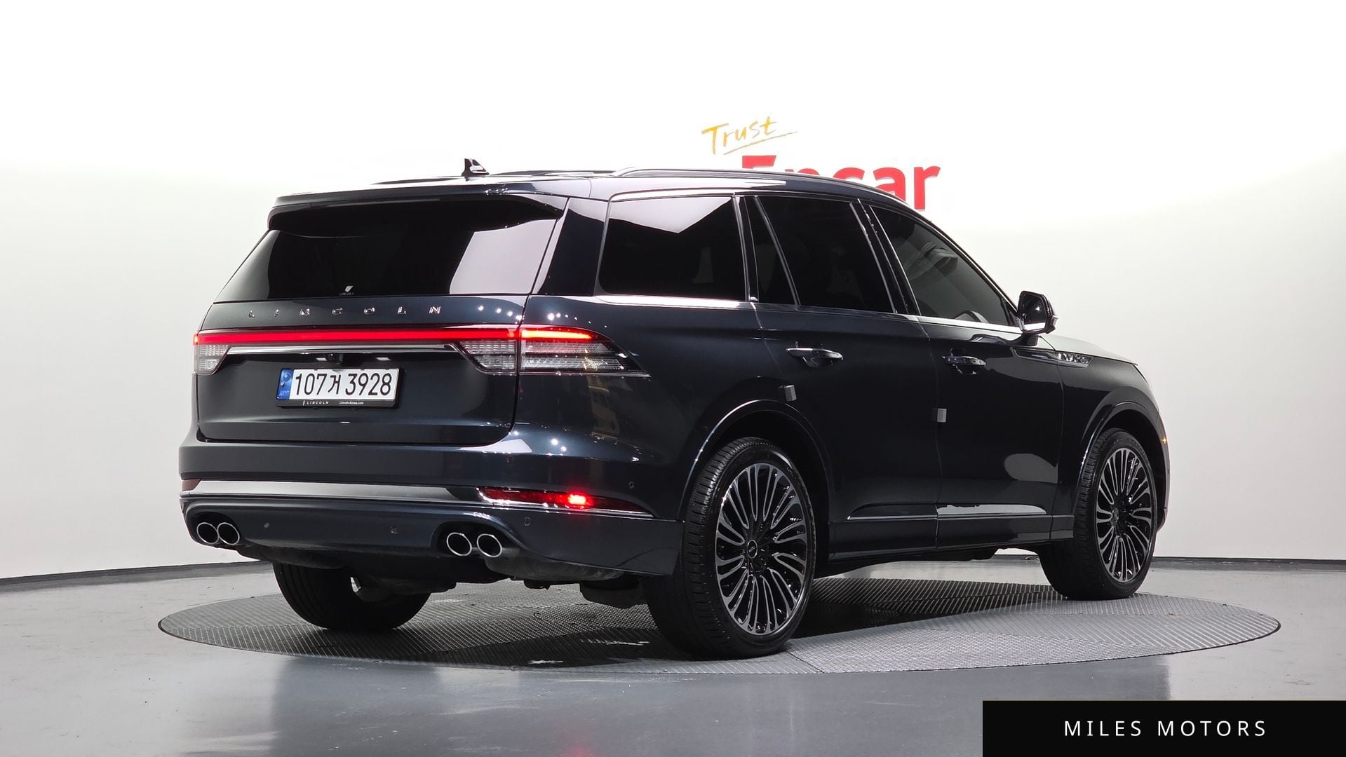 Lincoln Aviator 2022 — миниатюра 2
