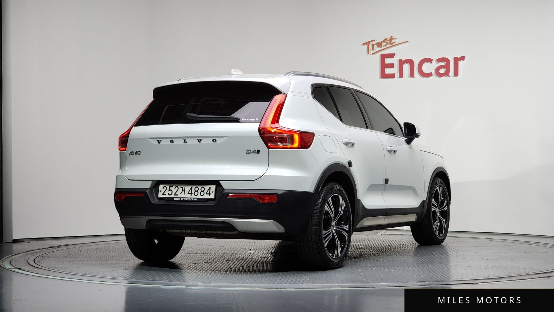 Volvo XC40 2021 — миниатюра 2