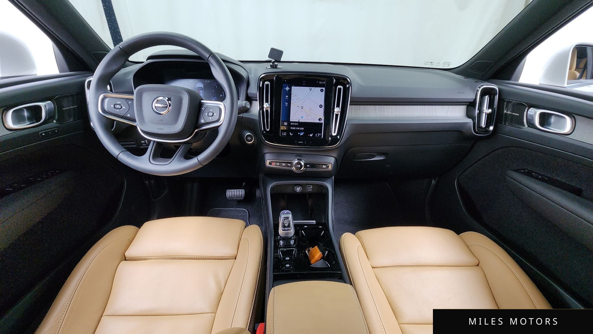 Volvo XC40 2021 — миниатюра 10