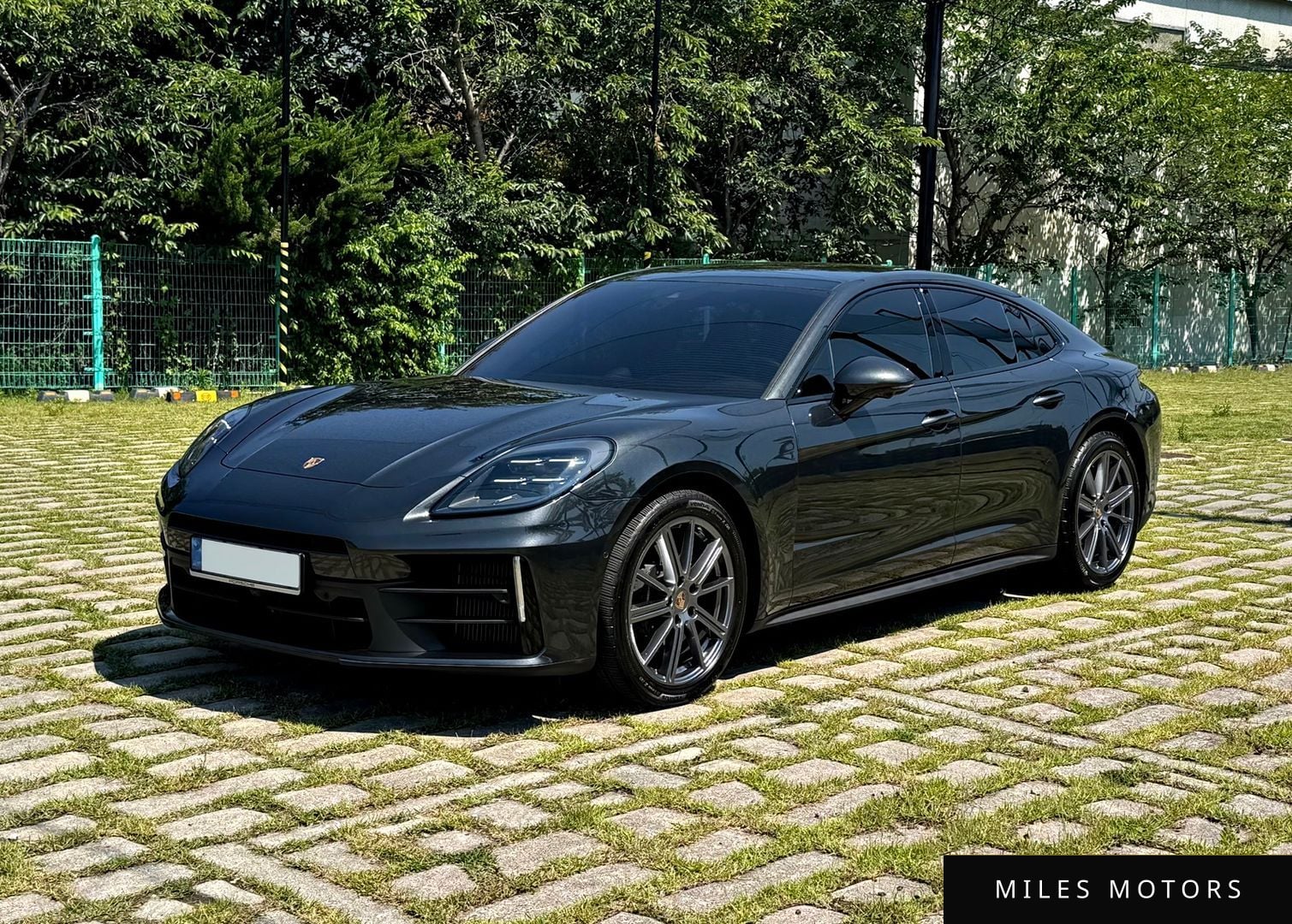 Porsche Panamera 2025 — миниатюра 5