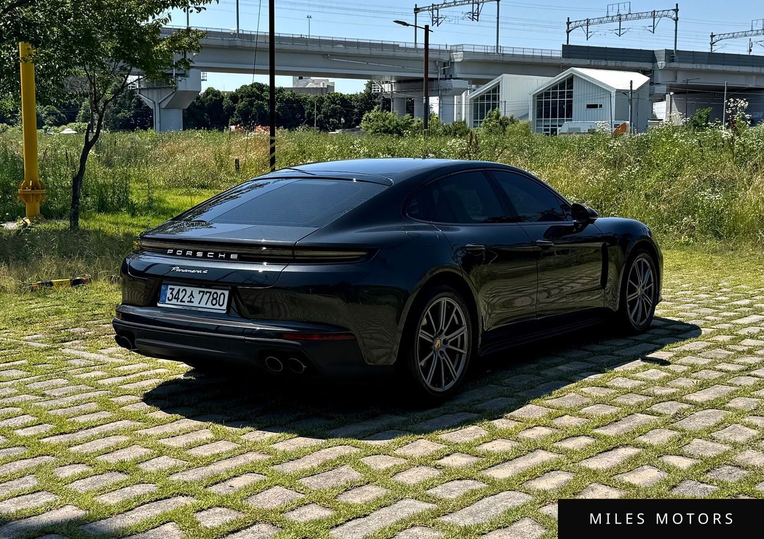 Porsche Panamera 2025 — миниатюра 6