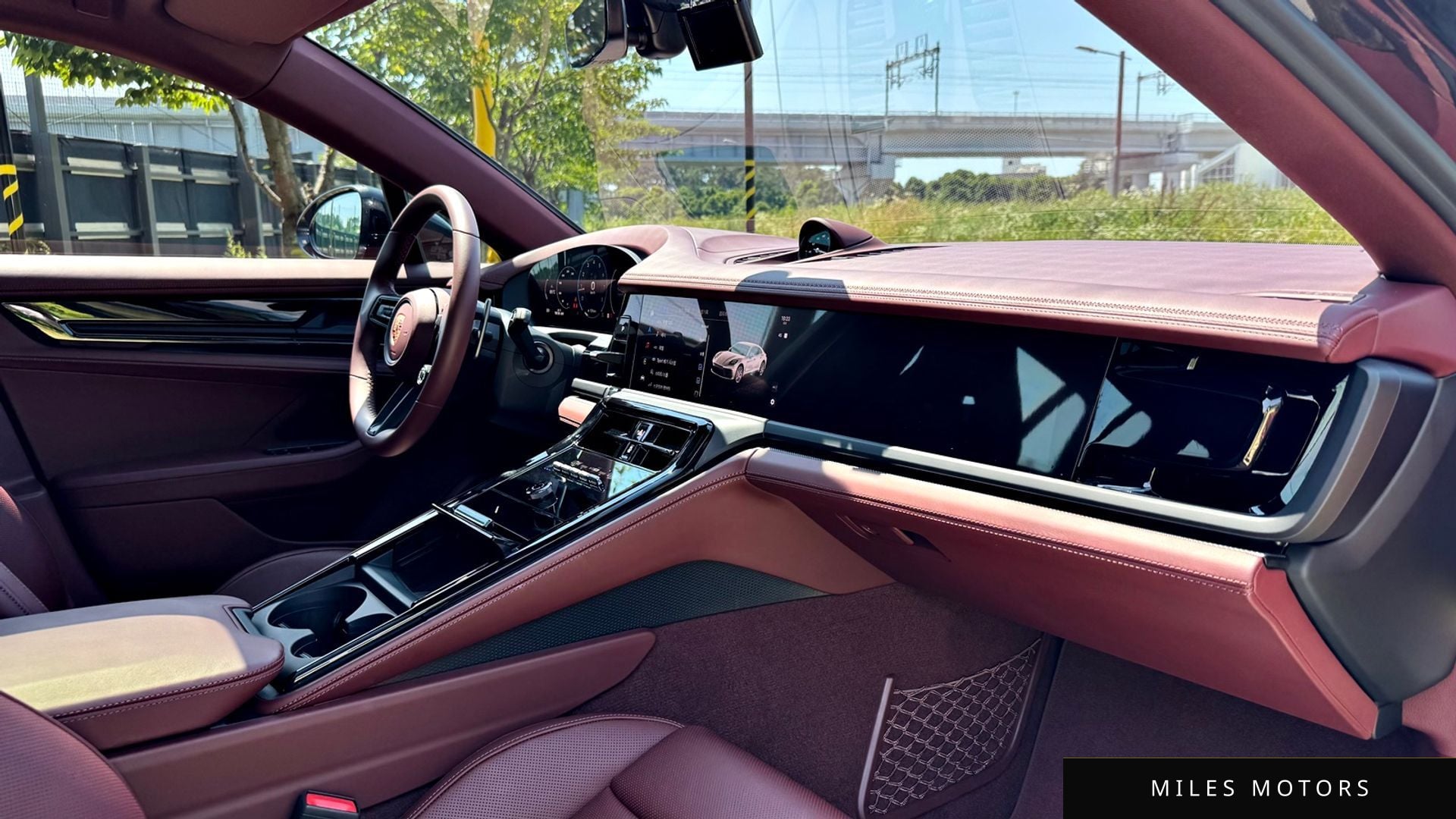 Porsche Panamera 2025 — миниатюра 12