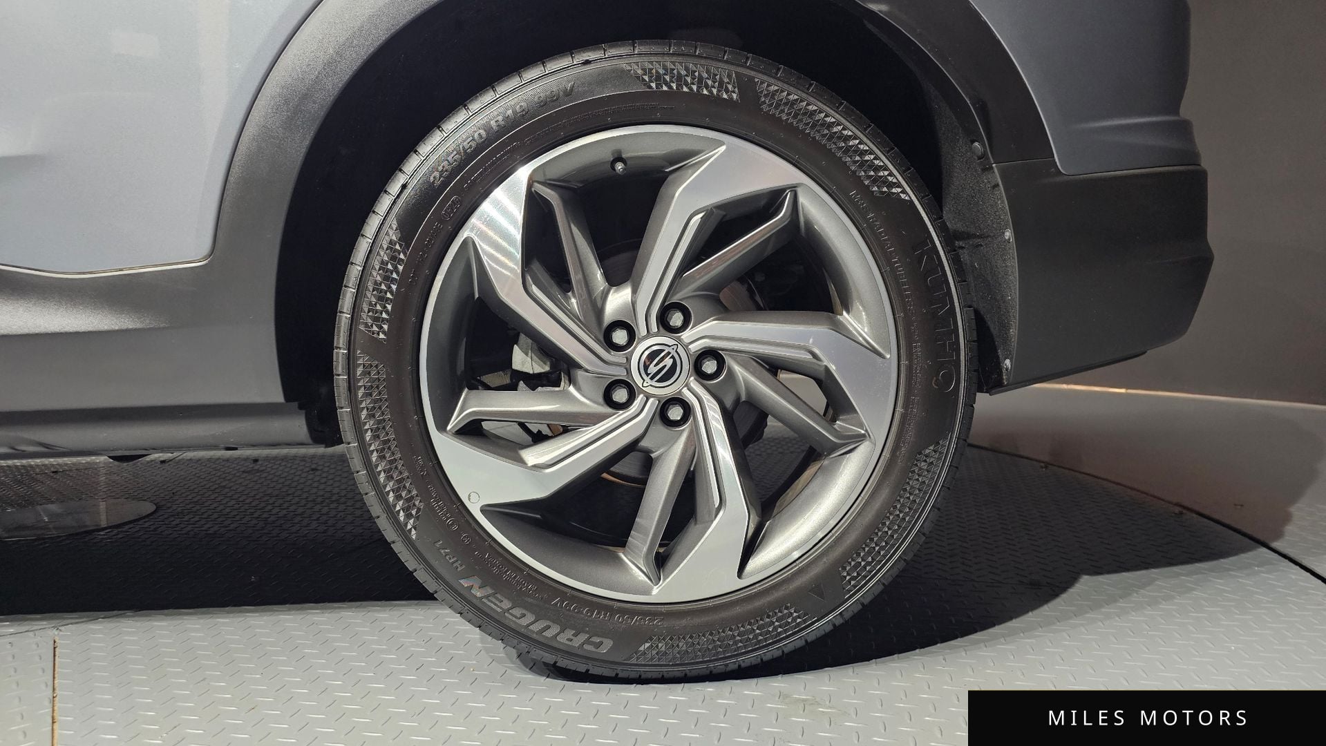 KG Mobility Beautiful Korando 2021 — миниатюра 6