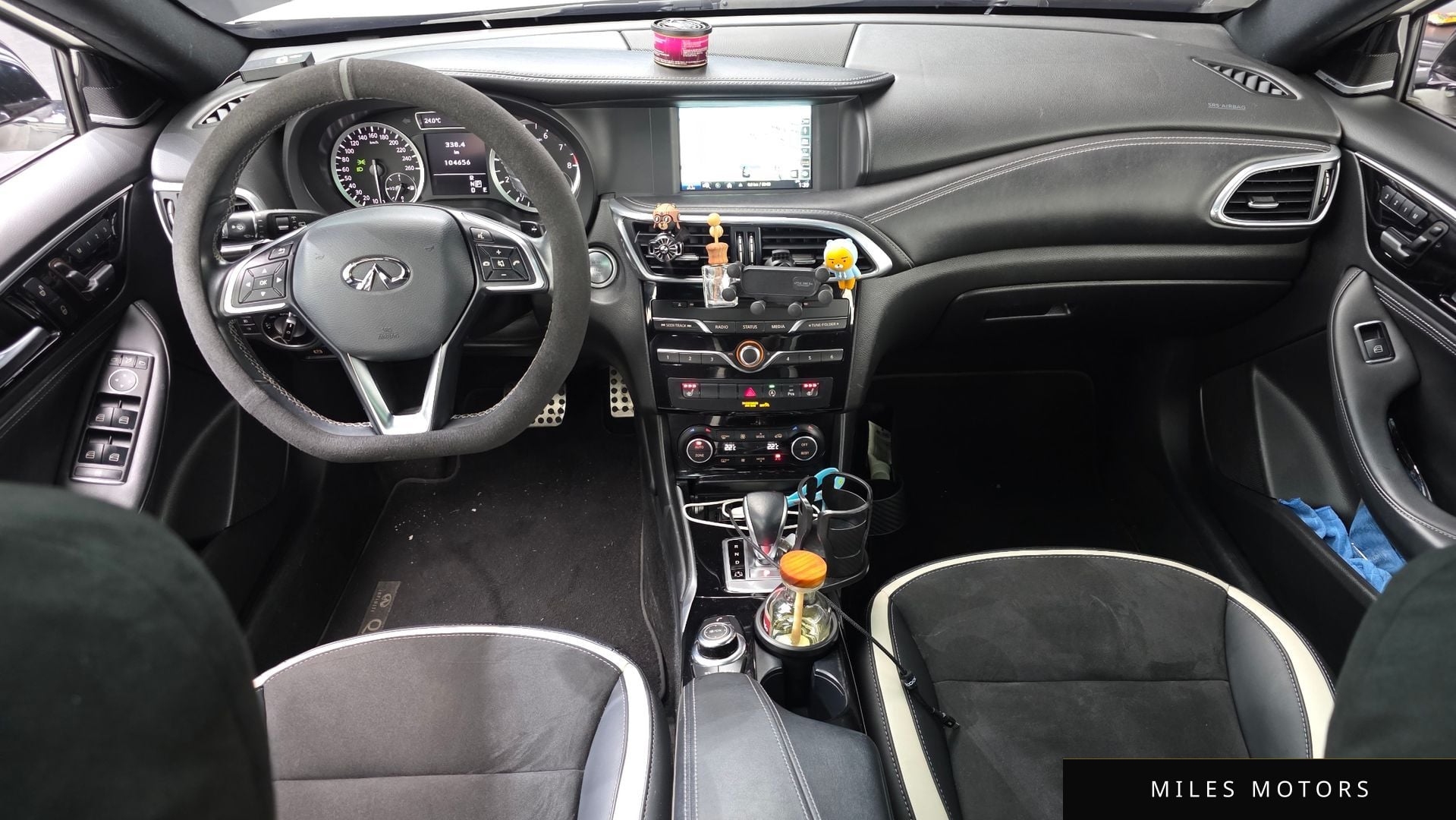 Infiniti Q30 2017 — миниатюра 7
